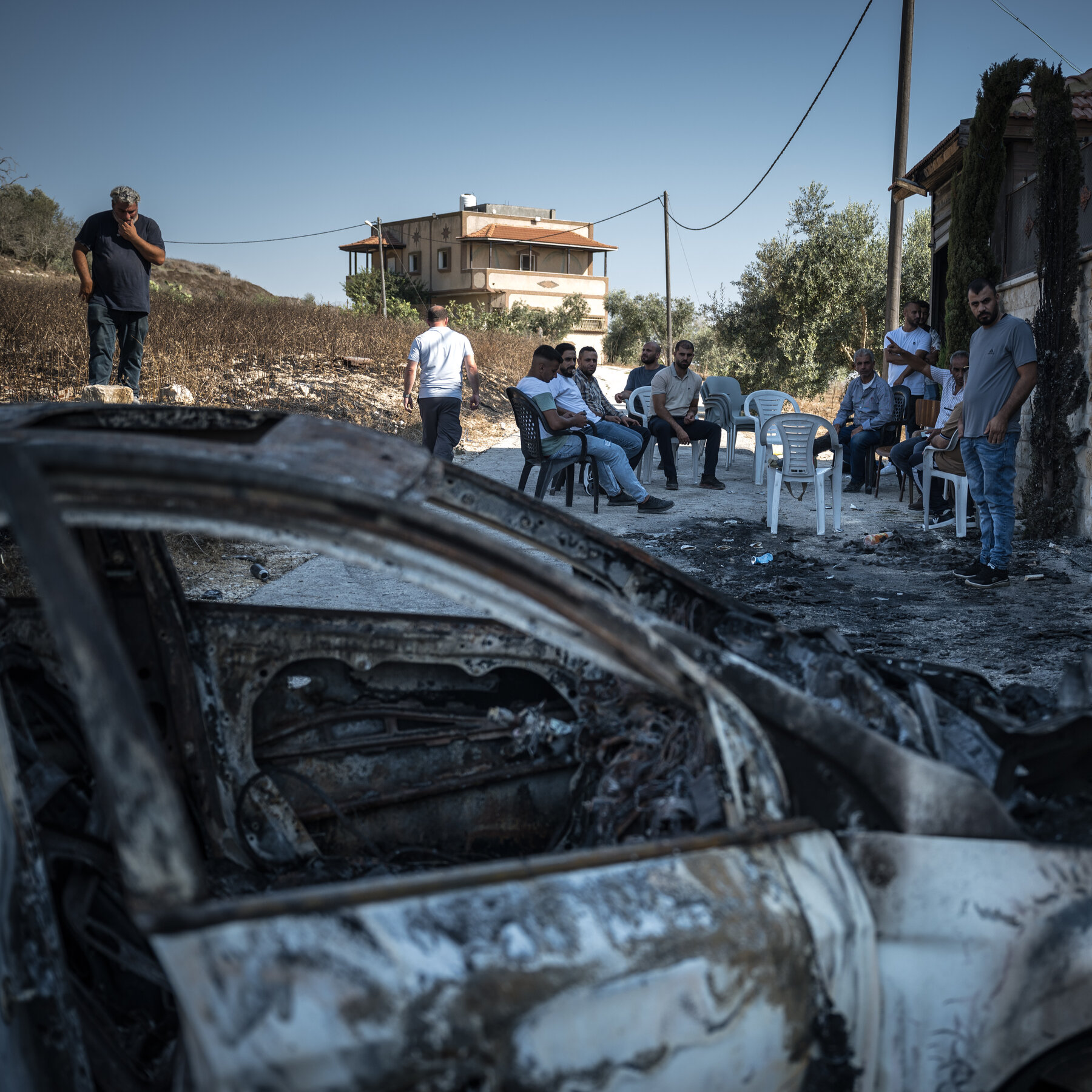 Attack by Israeli Settlers in West Bank Sends Palestinians Fleeing