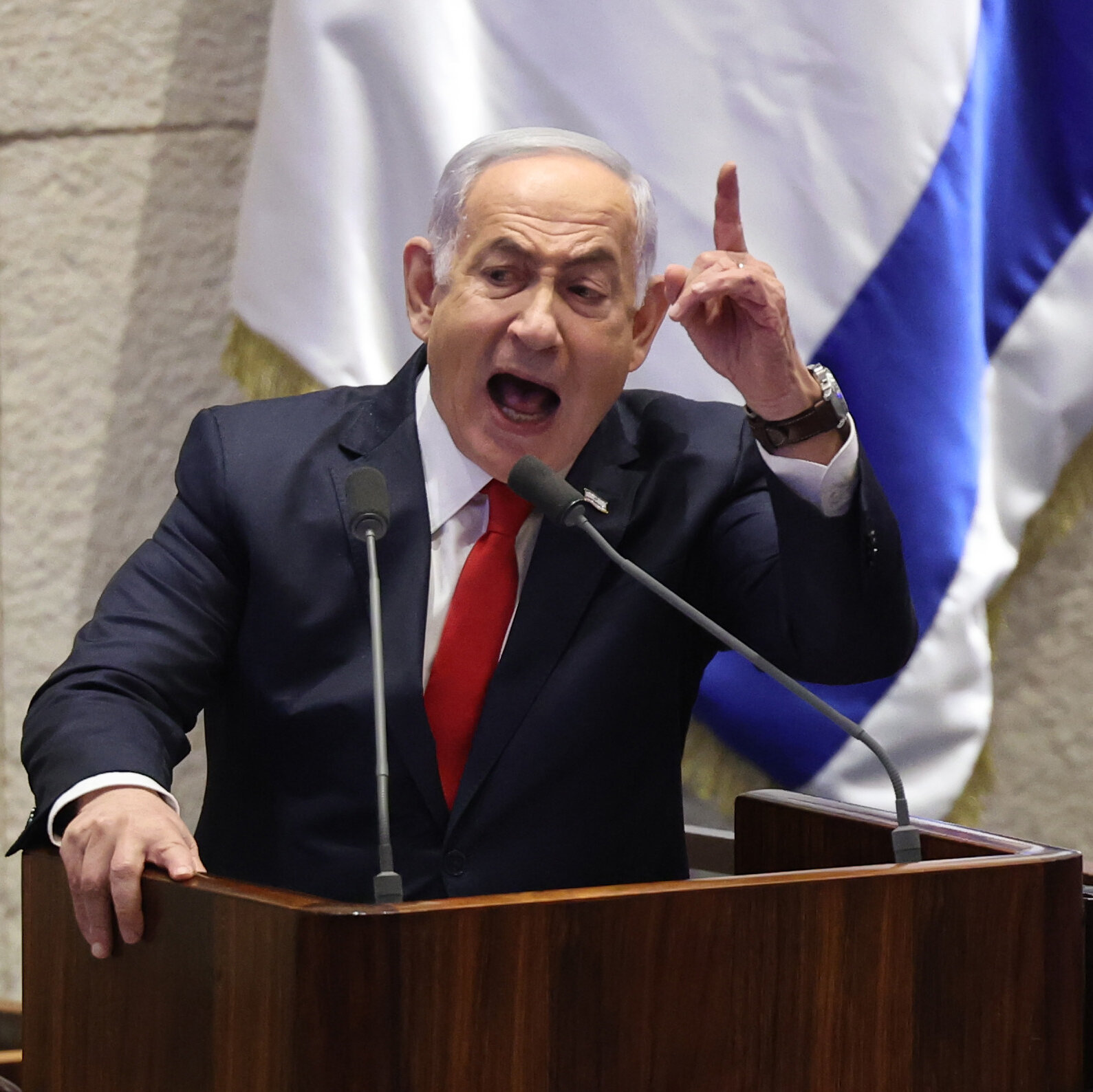 Israel Rally Around Netanyahu Over I.C.C. Warrant, for Now